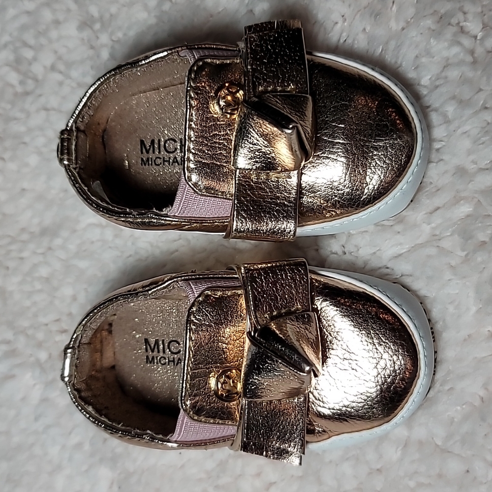 Michael Kors shoes baby "poppy" sz3 rose gold color knot new no tags